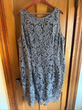Adrianna Papell Dark Silver Gray Lace Midi Dress Size 22W